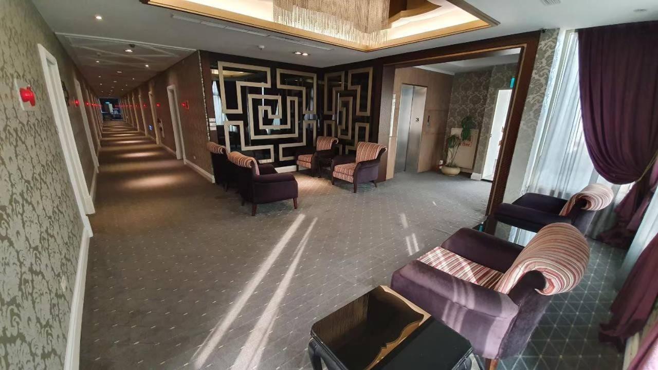 Chia Shih Pao Hotel Taibao Bagian luar foto