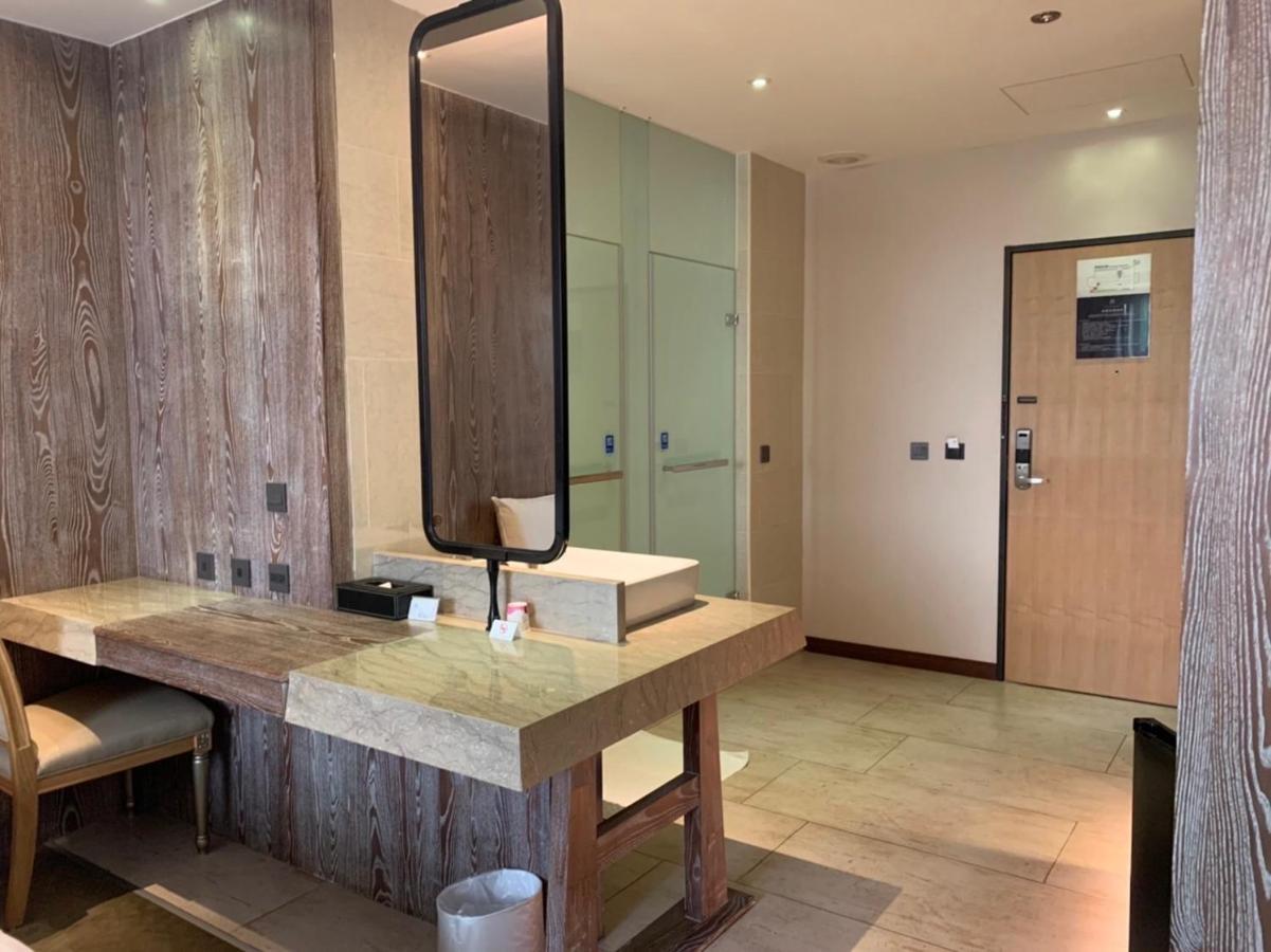 Chia Shih Pao Hotel Taibao Bagian luar foto