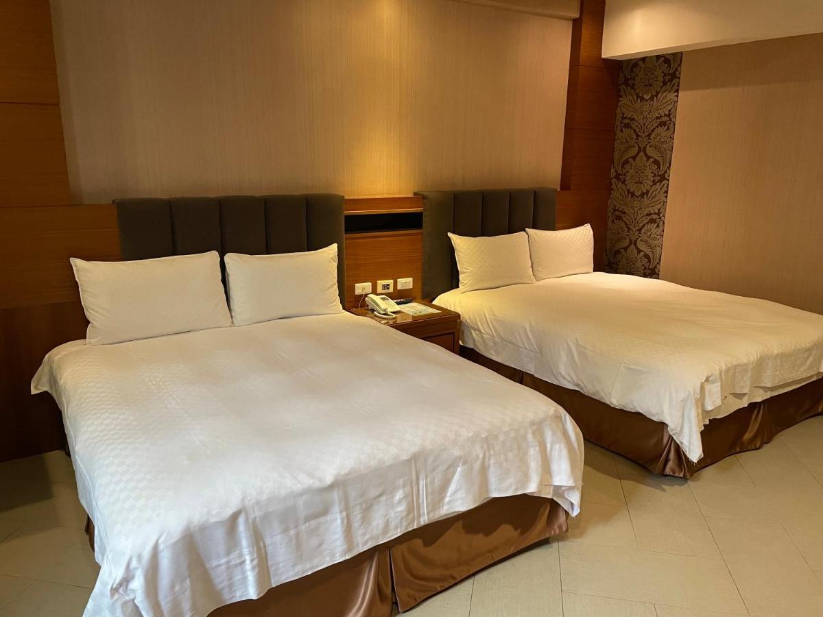 Chia Shih Pao Hotel Taibao Bagian luar foto