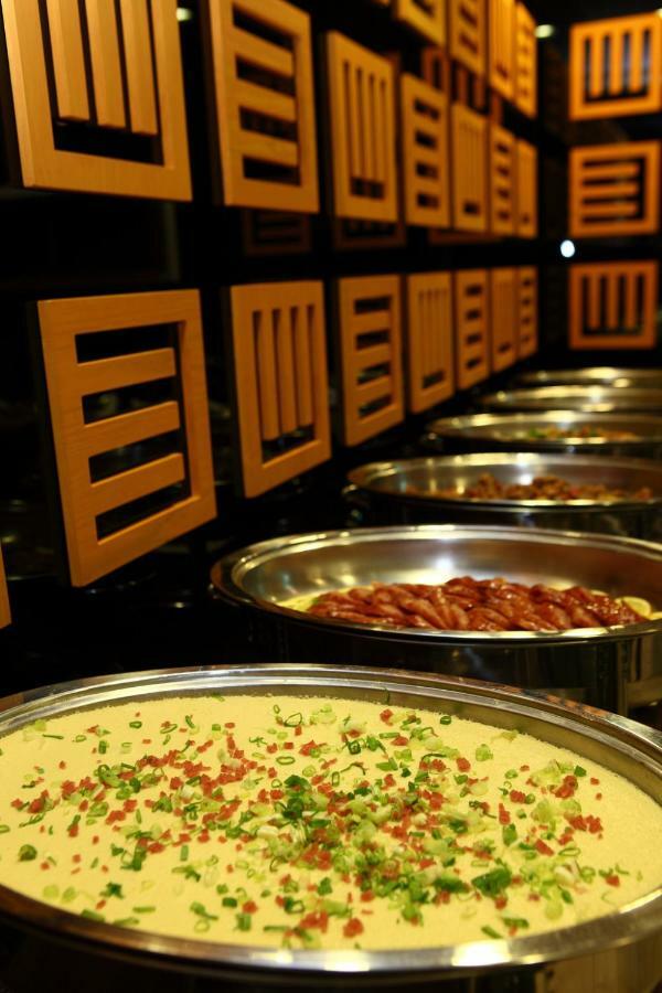 Chia Shih Pao Hotel Taibao Bagian luar foto